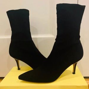 STUART WEITZMAN SUEDE ANKLE SOCK BOOTIE 75mm SIZE 7